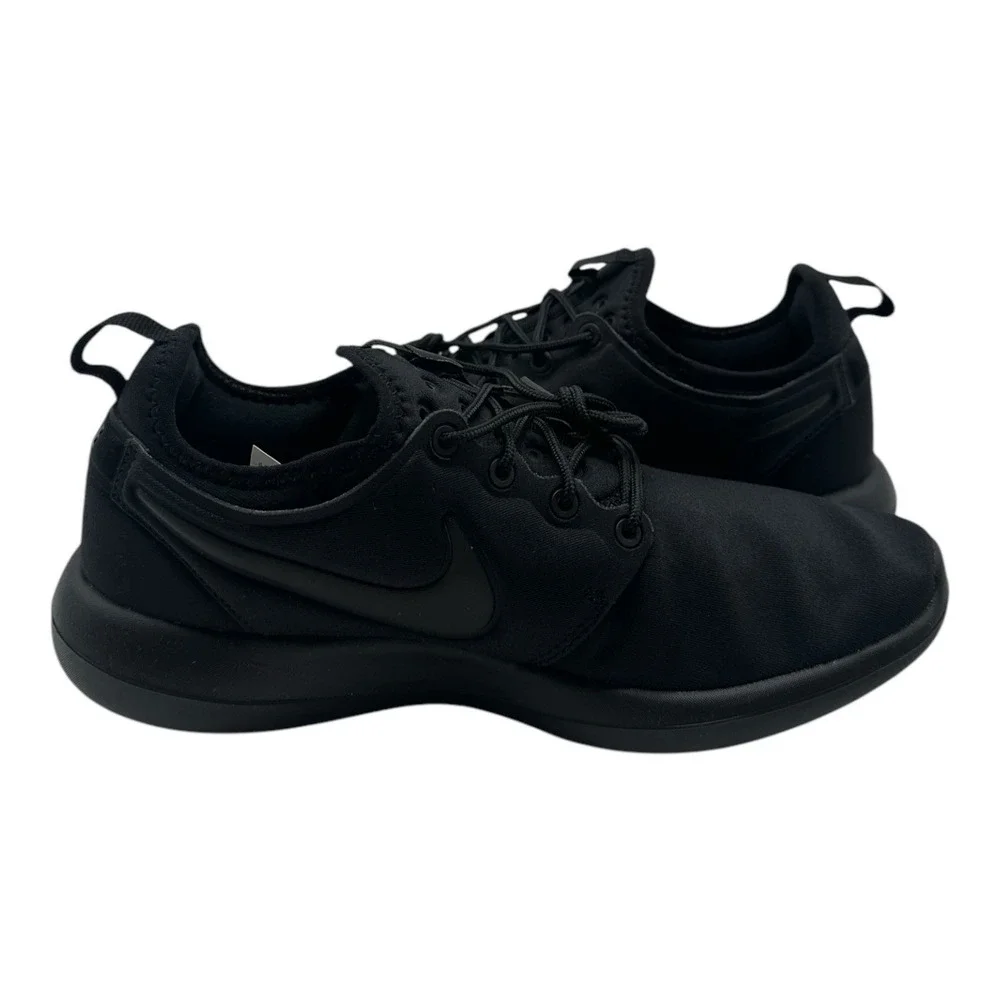 Nike Roshe Two GS Running Shoes Size Youth 6 Womens 7.5 Black Sneaker 844653-001